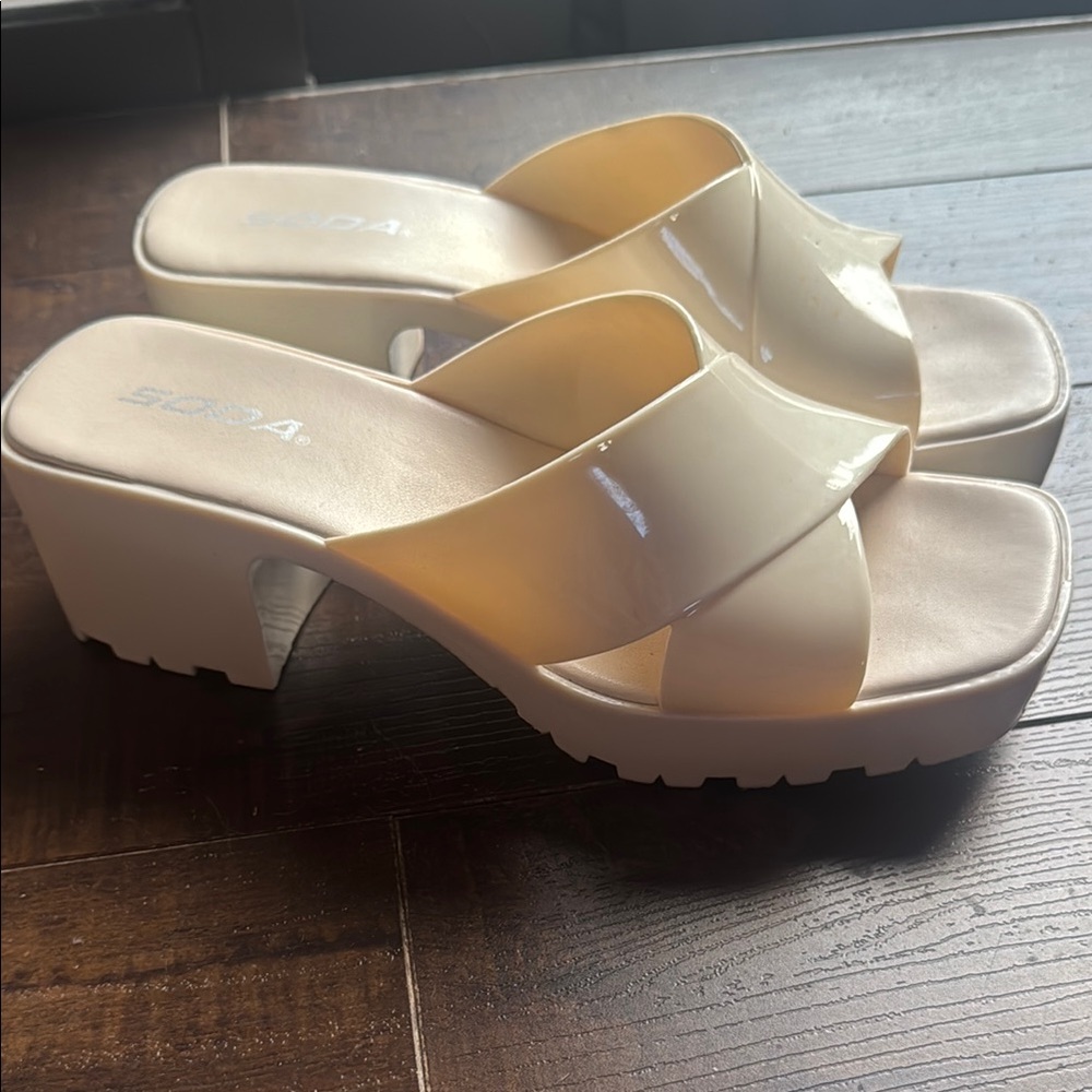 Soda Cream Platform Slide Sandals with Chunky Sole